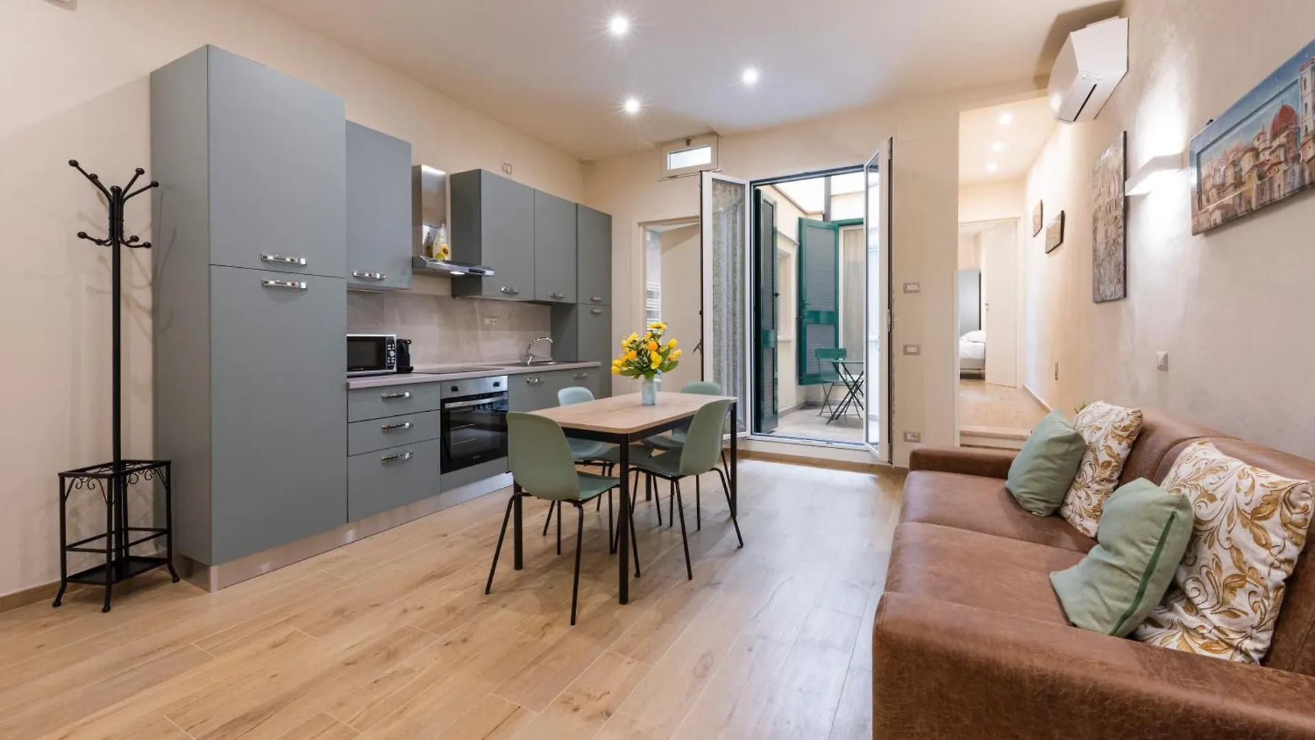 Mercato Contemporary Apartment By Mmega Floransa